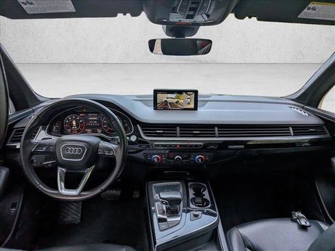 Used 2019 Audi Q7 3.0T Premium Plus w/ Premium Plus Package AWD/4WD image 22
