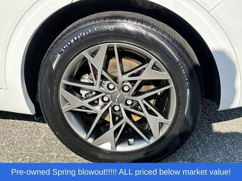 Used 2022 Genesis GV70 2.5T w/ Select Package AWD/4WD image 14