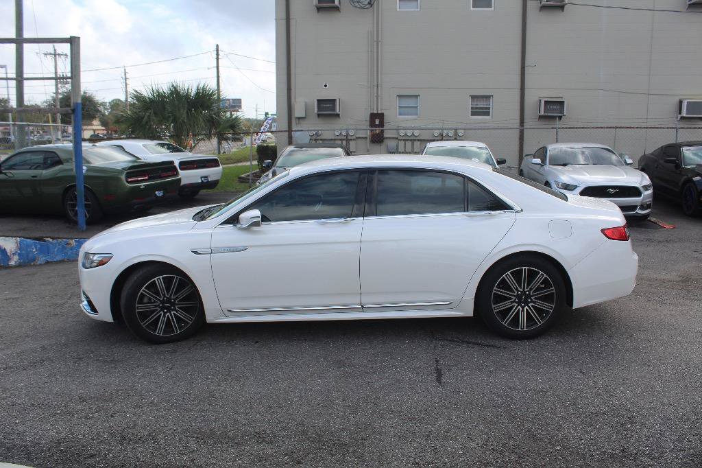 Used 2017 Lincoln Continental Reserve FWD image 6