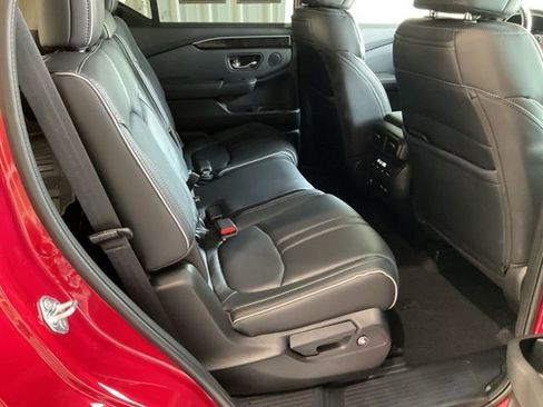 Certified 2023 Honda Pilot Elite image 26