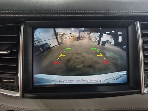 Used 2023 INFINITI QX50 Luxe FWD image 15