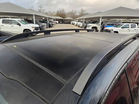 Used 2022 Kia Sorento SX Prestige image 10