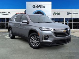 Used 2023 Chevrolet Traverse LT FWD video 1
