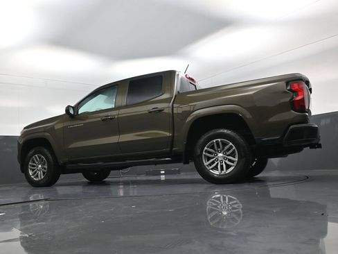Used 2024 Chevrolet Colorado LT w/ LT Convenience Package II RWD image 18