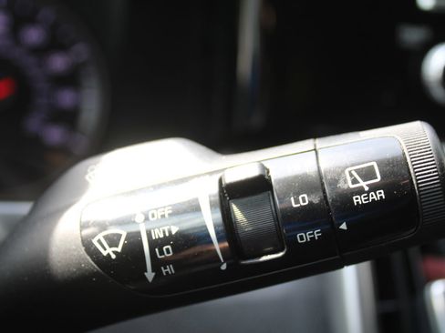 Used 2021 Kia Sorento S w/ Panoramic Sunroof Package FWD image 30
