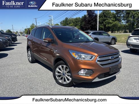 Used 2017 Ford Escape Titanium AWD/4WD image 1