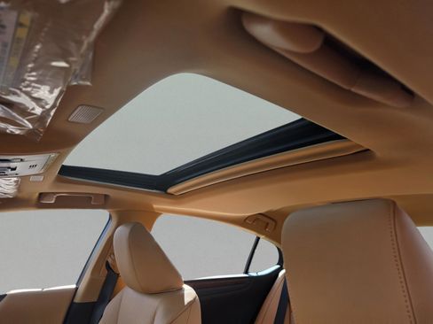 New 2025 Lexus ES 350 w/ Premium Package image 15