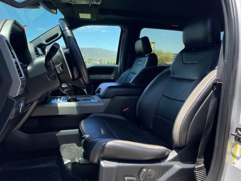 Used 2018 Ford F150 Raptor w/ Equipment Group 802A Luxury AWD/4WD image 17
