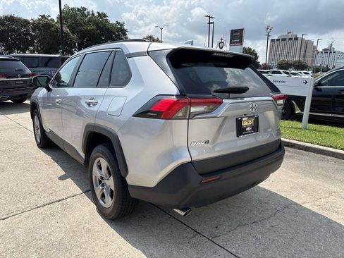 Used 2024 Toyota RAV4 XLE FWD image 5