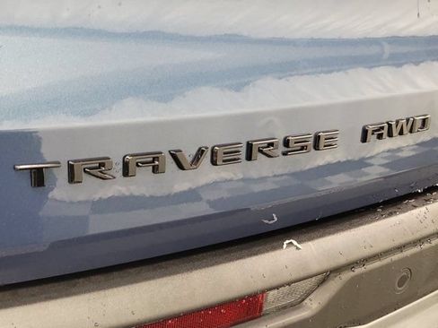 Used 2025 Chevrolet Traverse Z71 w/ Enhanced Driving Package AWD/4WD image 7