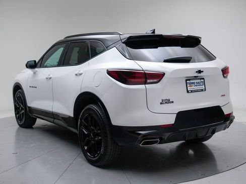 Used 2023 Chevrolet Blazer RS w/ Enhanced Convenience Package FWD image 4