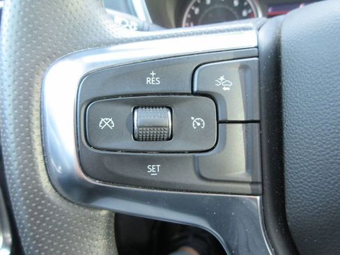 Used 2024 Chevrolet Blazer LT w/ Convenience Package FWD image 24