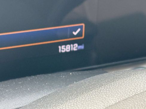 Used 2025 Chevrolet Trax LT w/ LT Convenience Package FWD image 28