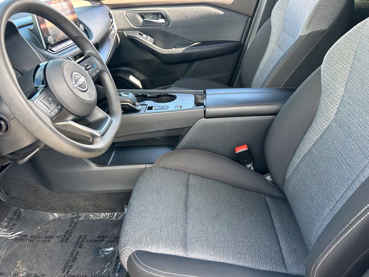 Certified 2023 Nissan Rogue SV FWD image 25