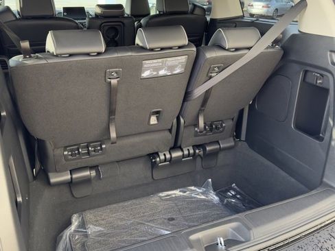 New 2026 Honda Odyssey Elite image 14