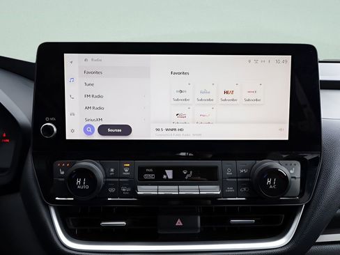 Certified 2024 Toyota Grand Highlander XLE image 37