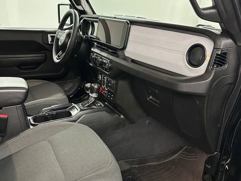 Used 2025 Jeep Wrangler Unlimited Sport S 4xe AWD/4WD image 39