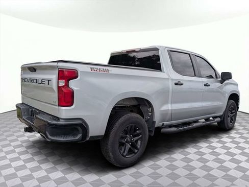 Used 2019 Chevrolet Silverado 1500 LT Trail Boss w/ Convenience Package AWD/4WD image 4