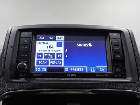 Used 2012 Dodge Grand Caravan Crew w/ Crew Value Pkg FWD image 21