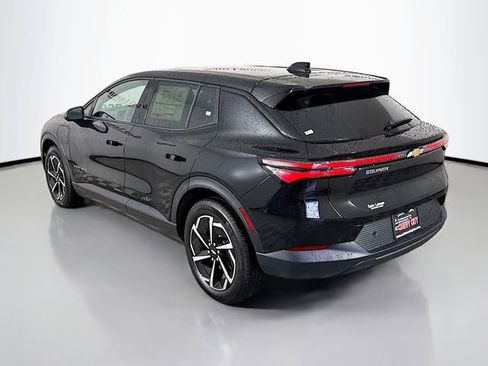 New 2026 Chevrolet Equinox EV LT image 7