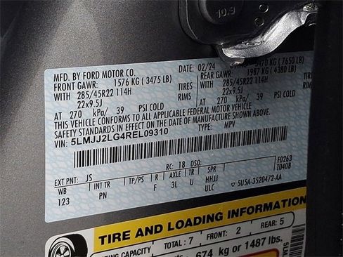 Used 2024 Lincoln Navigator Reserve image 27