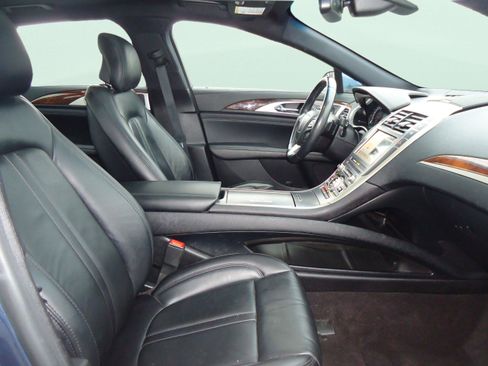 Used 2019 Lincoln MKZ Reserve w/ Reserve Plus Package image 27