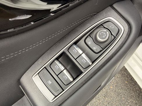 Used 2025 Subaru Legacy Touring XT image 15