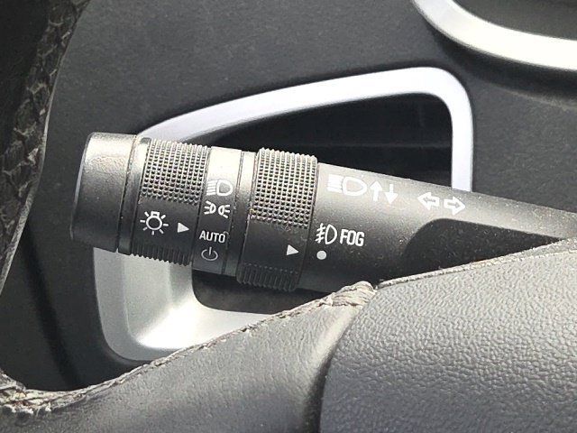 Used 2015 Chevrolet Equinox LT w/ Power Convenience Package FWD image 39