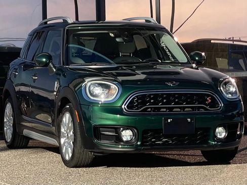 Used 2019 MINI Cooper Countryman S w/ Signature Upholstery Package image 22