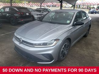 Used 2025 Volkswagen Jetta Sport FWD video 1