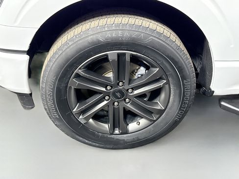 Used 2022 Ford F150 XLT w/ Equipment Group 302A High image 38