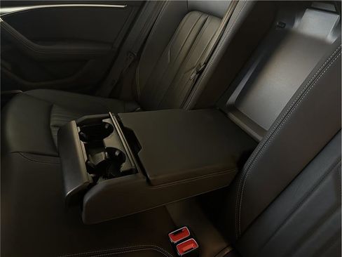 Used 2024 Audi A6 Premium Plus image 24