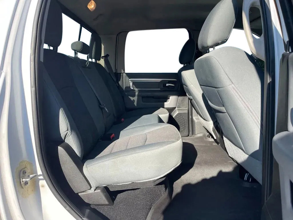 Used 2019 RAM 1500 Warlock AWD/4WD image 20