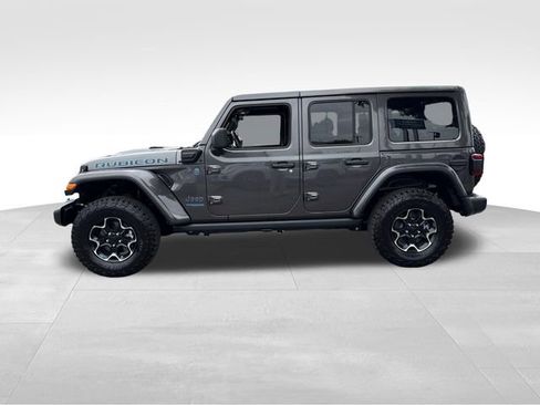 Used 2022 Jeep Wrangler Unlimited Rubicon 4xe AWD/4WD image 2