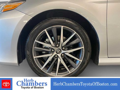 Used 2024 Toyota Camry XLE w/ Cold Weather Package AWD/4WD image 19