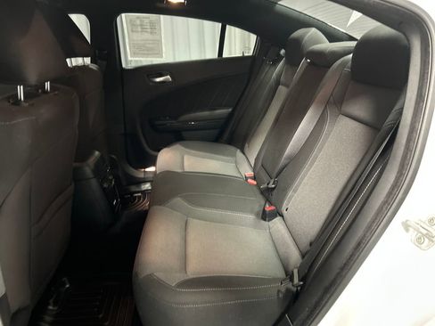Used 2022 Dodge Charger SXT w/ Driver Convenience Group image 23