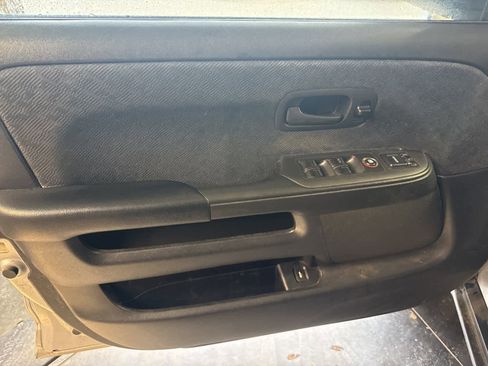 Used 2006 Honda CR-V LX image 16