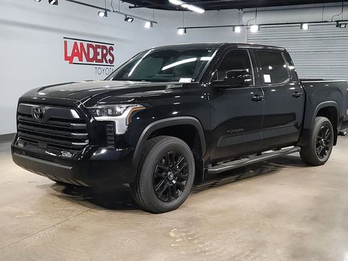 New 2026 Toyota Tundra Limited AWD/4WD image 3
