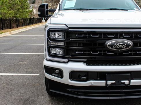 Used 2024 Ford F350 Lariat w/ Lariat Ultimate Package image 9