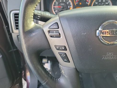 Used 2013 Nissan Armada SV RWD image 22