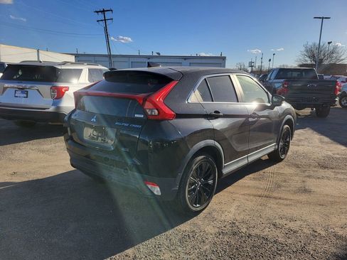Used 2019 Mitsubishi Eclipse Cross LE image 27