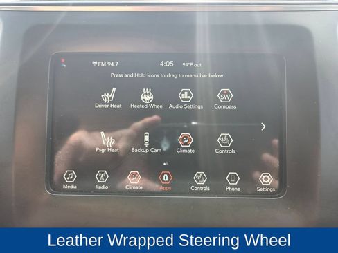Used 2020 Jeep Cherokee Latitude w/ Cold Weather Group AWD/4WD image 28