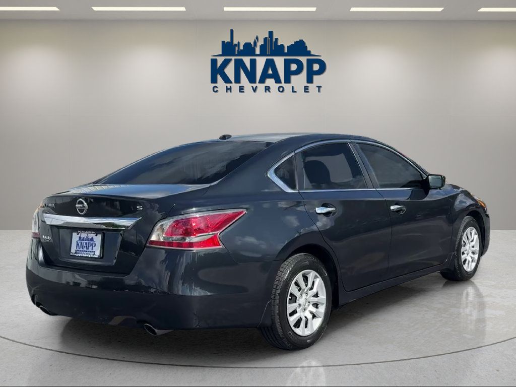 Used 2015 Nissan Altima 2.5 S w/ Power Driver Seat Package FWD image 5