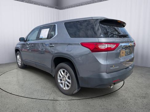 Used 2020 Chevrolet Traverse LS FWD image 4