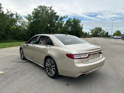 Used 2017 Lincoln Continental Reserve w/ Climate Package image 6