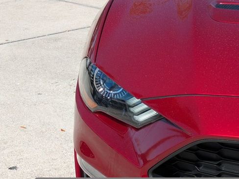 Certified 2019 Ford Mustang Convertible w/ Equipment Group 101A image 10