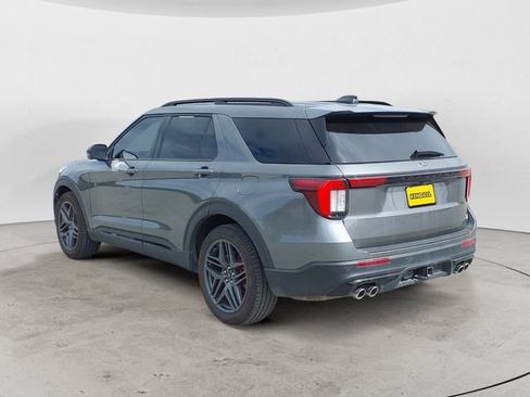 Certified 2025 Ford Explorer ST AWD/4WD image 3