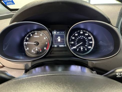 Used 2018 Hyundai Santa Fe Sport FWD image 26