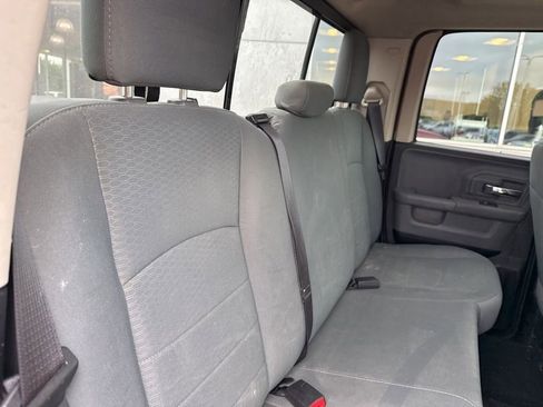 Used 2016 RAM 1500 Classic SLT AWD/4WD image 17