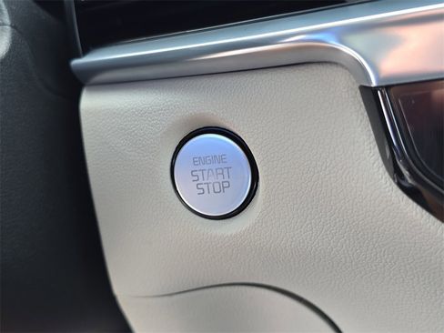 New 2026 Kia Sorento SX image 32